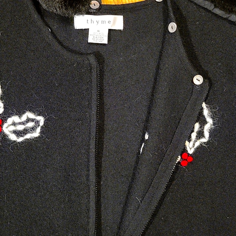 Classic Wool Christmas Zip Cardigan - Picture 4 of 5